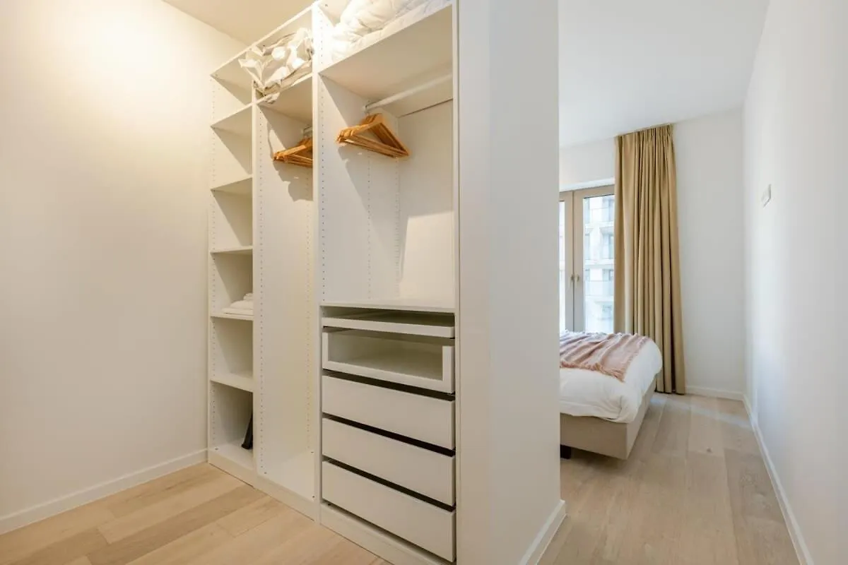 Huswell - Apartment With Terrace Close To The Sea Ostend