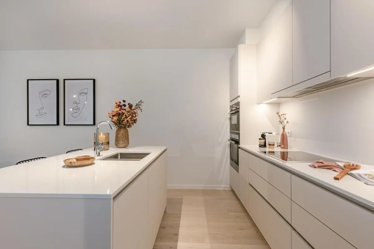 Huswell - Apartment With Terrace Close To The Sea Ostend