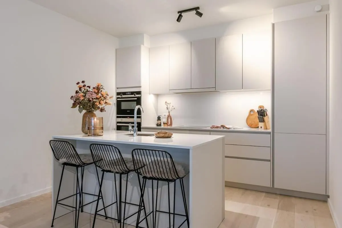 Huswell - Apartment With Terrace Close To The Sea Ostend