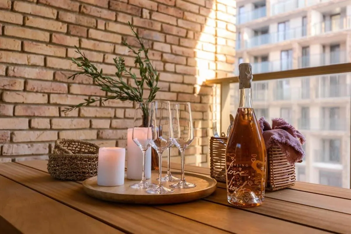 Huswell - Apartment With Terrace Close To The Sea Ostend